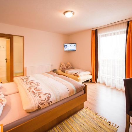 Hotel Pension Barbara Санкт-Мартин-ам-Тенненгебирге Номер фото